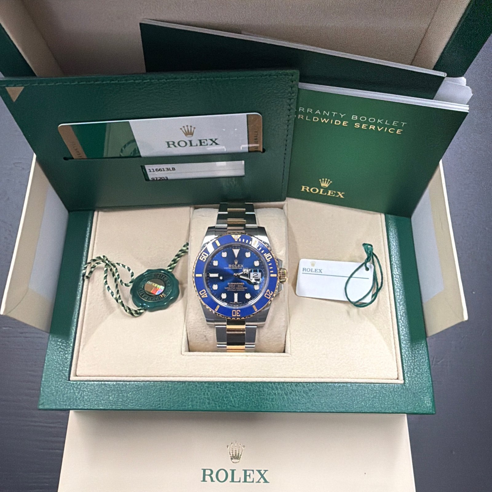 Rolex 116613LB 3-2018 Complete Submariner_dwn30mea5tc_2026-07-21-12-52-09