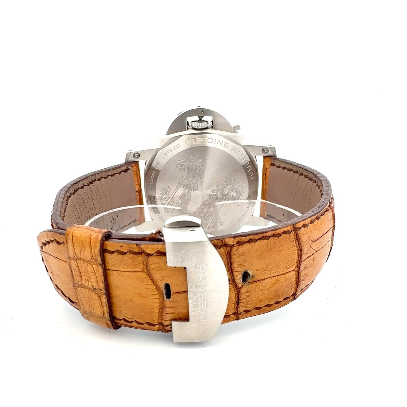 Panerai Luminor 1950 GMT 10 Days PAM00406 – back view with clasp
